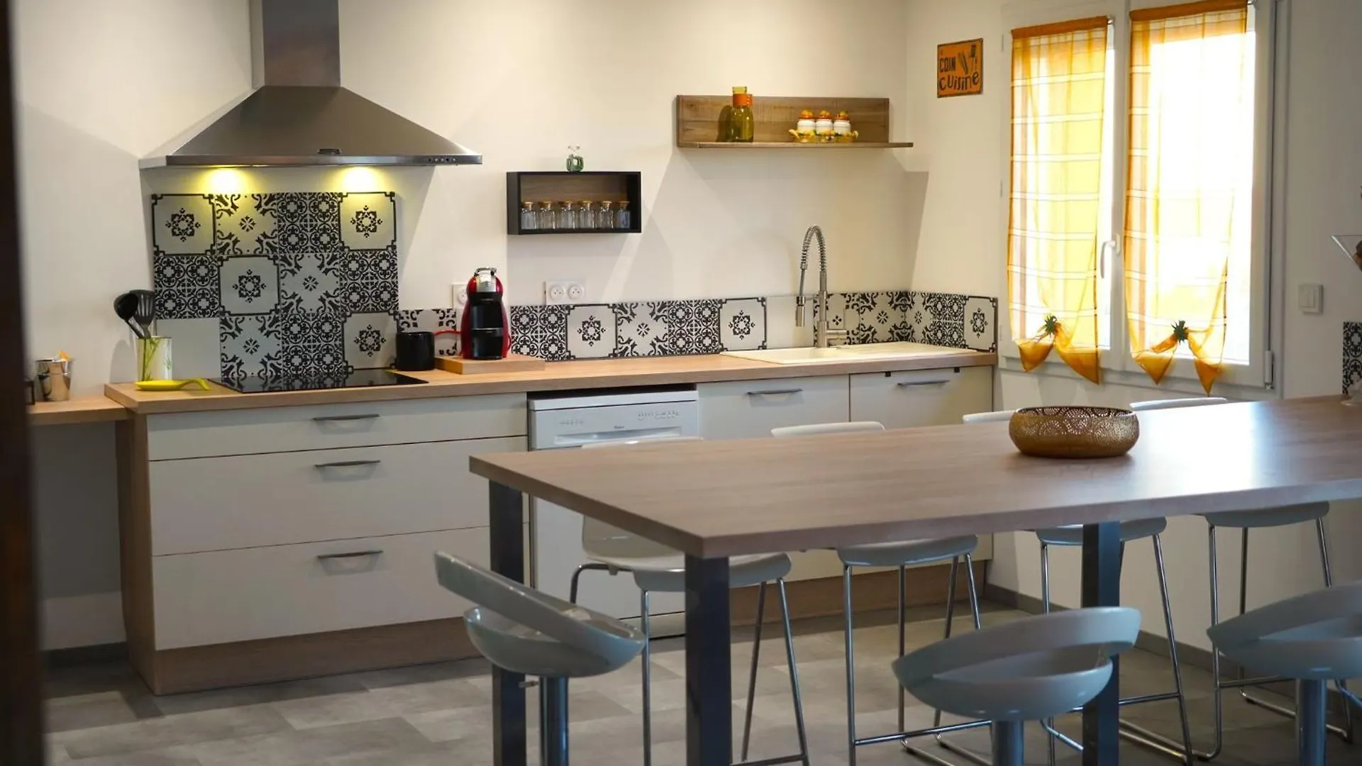 Duplex Sole Mio Apartment Bazet